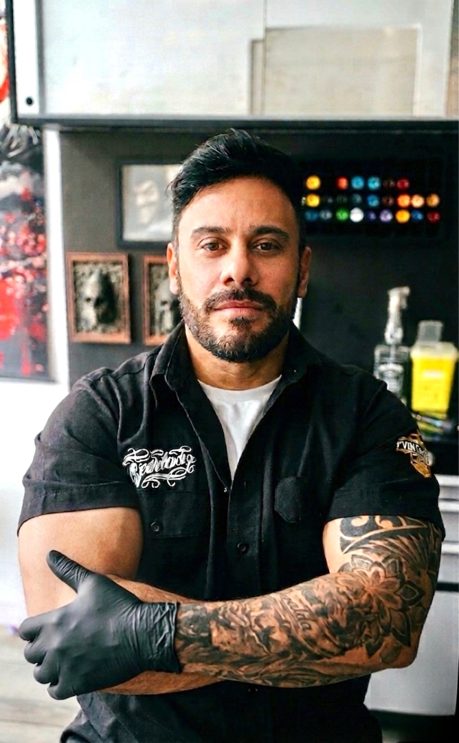 Carlos Henrique — Tatuador especialista en realismo y cover up en Belo Horizonte, Brasil